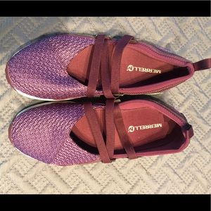 Merrell Slip on shoes